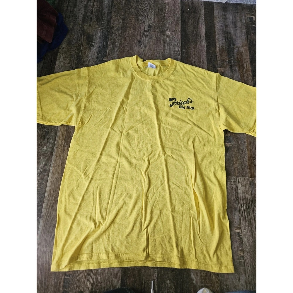 Frischs Big Boy T-shirt Cruisin '08 Size Large L RARE Tee employee yellow burger